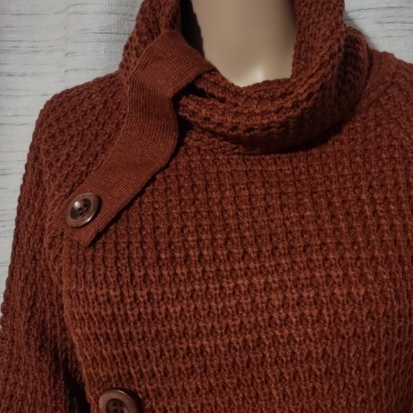 Pullover Asymmetrical Sweater Fall Color - Picture 3 of 4